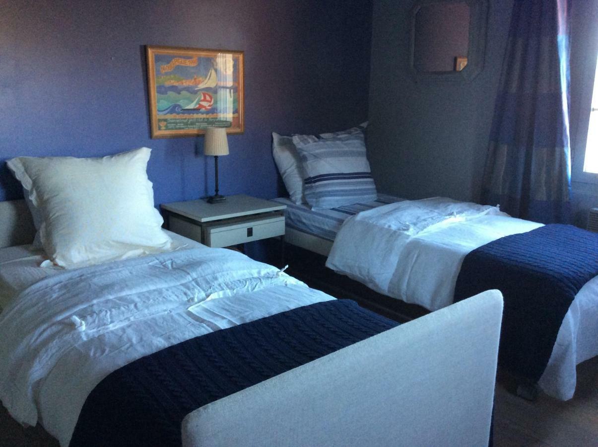 Le Mas Amore Bed & Breakfast Gassin Ngoại thất bức ảnh