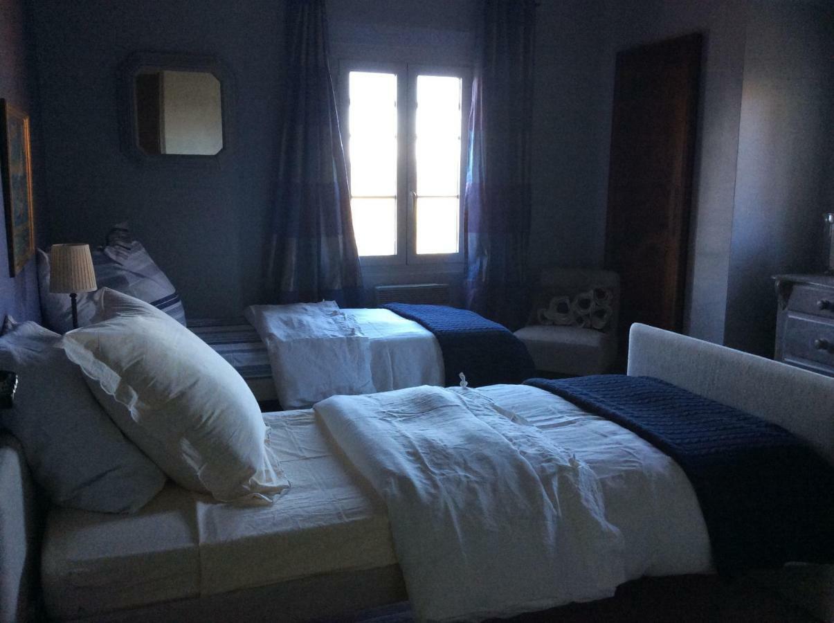 Le Mas Amore Bed & Breakfast Gassin Ngoại thất bức ảnh